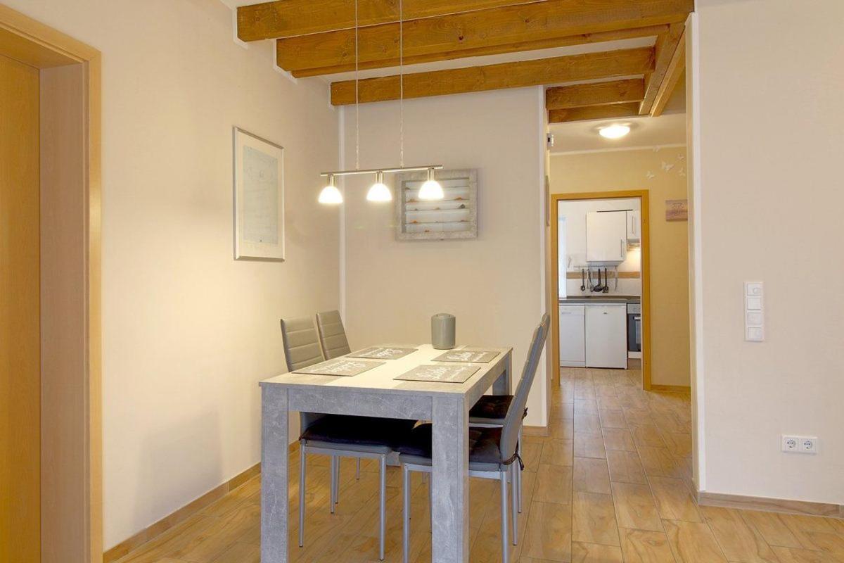 Ferienhaus Lanah Wurster Nordseekuste Bagian luar foto